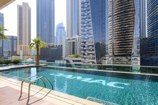 Modern 2BR Luxury Apartment with Downtown Dubai & Burj Khalifa Views - 9