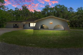 Fun Oasis Near Springs Spa Game Room Yard Spa EV - 7