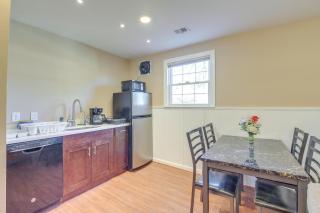 10 Mi to DC Berwyn Heights Apt with Shared Patio! - 9