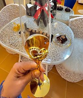 1 Br - Royalty Vacation - Edsa Makati - 1