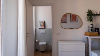 White Noise Como - 1