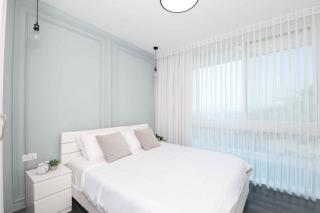 Caesarea :In the front of the sea - 2