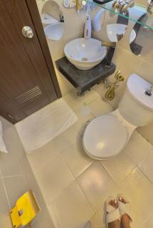 1 Br - Royalty Vacation - Edsa Makati - 4