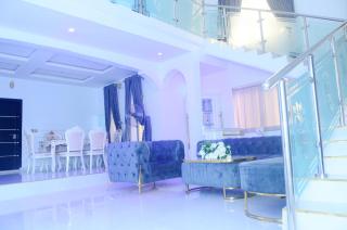 Enis & Banky Home - 8