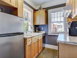 Drayton Place Carriage Unit 2 - 5