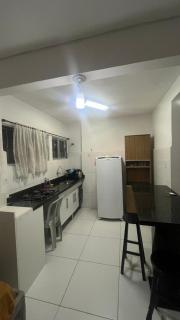 Apartamento em Pitangueiras - 3