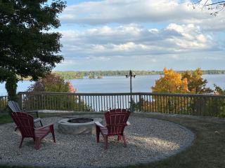 Waterfront Q Estate summer cottage - 0