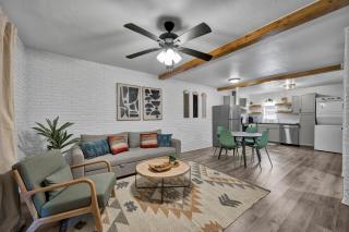 Tranquil Retreat in Stillwater - Free Parking & Reliable WiFi - 0