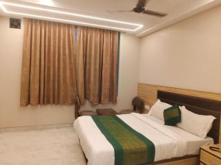 Family Rooms Only By Provide The URO Group - Main Bazar Paharganj - 6