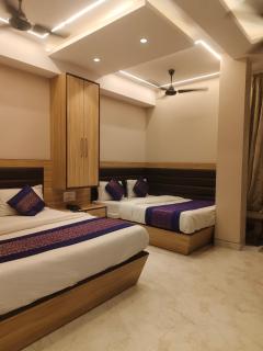 Family Rooms Only By Provide The URO Group - Main Bazar Paharganj - 3