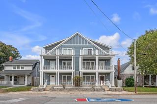 The Coastal Dream House A luxury 4BR Retreat - 0