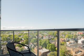 Luxury Studio Apt Near Brady St with Balcony and City View - 5