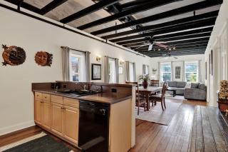 City Market Loft 1 - 9