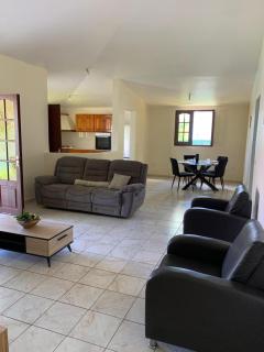 Villa Creole 3 Chambres votre Oasis à Sainte-Rose - 2