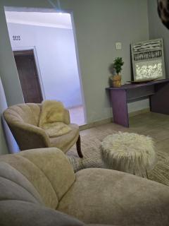 Glow Levels Guest House - 2