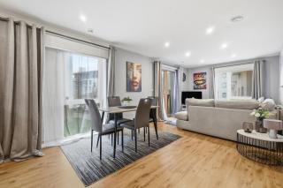 Two Bedroom House by Brookland Stays Serviced Accommodation Short Lets London with Free WiFi - 9