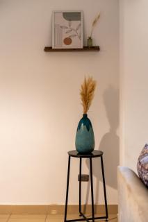 Modern Retreat with Smart TV and 2min to Nile corniche - 5