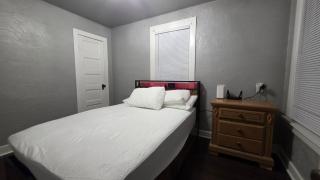 1 Bedroom apartment in downtown Crown Point - 1