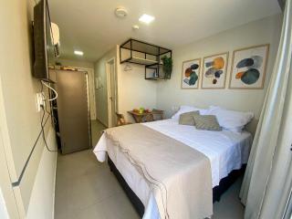 Aproveite João Pessoa – Prédio com Piscina - 100m da praia de cabo branco - 5