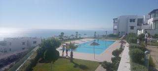 Bel appart lumineux avec vue imprenable sur la mer et la montagne - 6