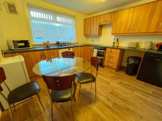 Ayr 2 bed apartment - 0