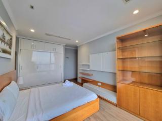 The Luxe Nest Landmark 81 - 8