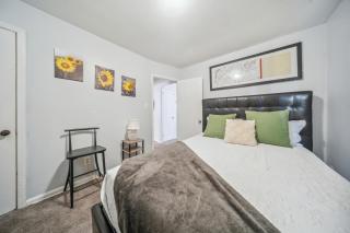 Cozy two bedroom one bath - 4