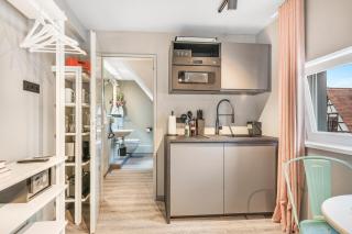 XZLLENZ Modern S-Bahn Smart-TV Küche Parken Wellbeing - 2