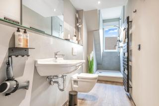 XZLLENZ Modern S-Bahn Smart-TV Küche Parken Wellbeing - 2