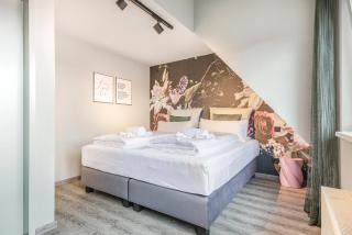 XZLLENZ Modern S-Bahn Smart-TV Küche Parken Wellbeing - 5