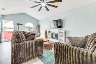 Canal-Front Home with Boat Dock and Lanai in Hudson - 6