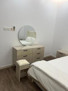 شقة فاخرة غرفة ماستر مع صالة - 6