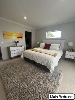 Peaceful retreat in big sky country, near beach - 4