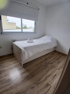 Triplex La plata para 6 personas con cochera y parrila - 8