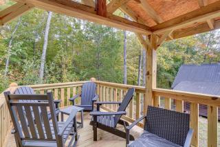 about 5 Mi to Scenic Hikes Oneida Cabin on 5 and Acres - 8