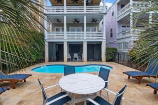 YH13: 13 Yacht Harbor - 0