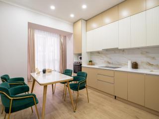 Современная и уютная евродвушка в центре города - 6