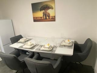 Anacoco Deluxe Home - 5