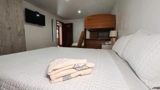 Sanchz Aqua Lounge Hotel by Chat Noir - 3