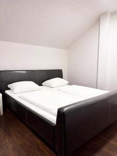 Modern Apartment - 7