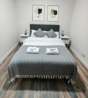 Free parking urban 2BR apartment - 4