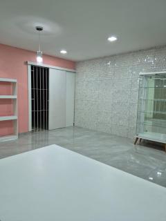 Casa para Festas Pequenas e Confraternizações - Maceió - 0