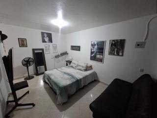 Apartaestudio en Medellín Barrio Buenos Aires - 0