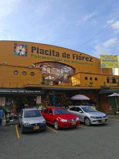 Apartaestudio en Medellín Barrio Buenos Aires - 8