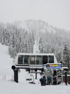 Dav's Slopeside King Studio -- Resort & Spa Everline - 0