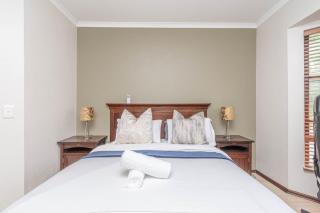 Work and vacation combined - Solar - No blackouts! - 4