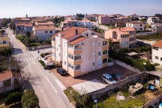 Apartment Robi 2 - 0
