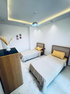 Logement luxueux, ascenseur, vue sur mer - 1