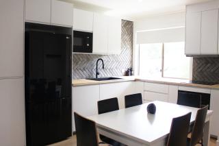 Beach Side Villa Walk to Shops-Pub-Beach Newly Renovated - 7