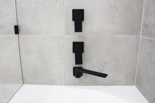 Beach Side Villa Walk to Shops-Pub-Beach Newly Renovated - 2